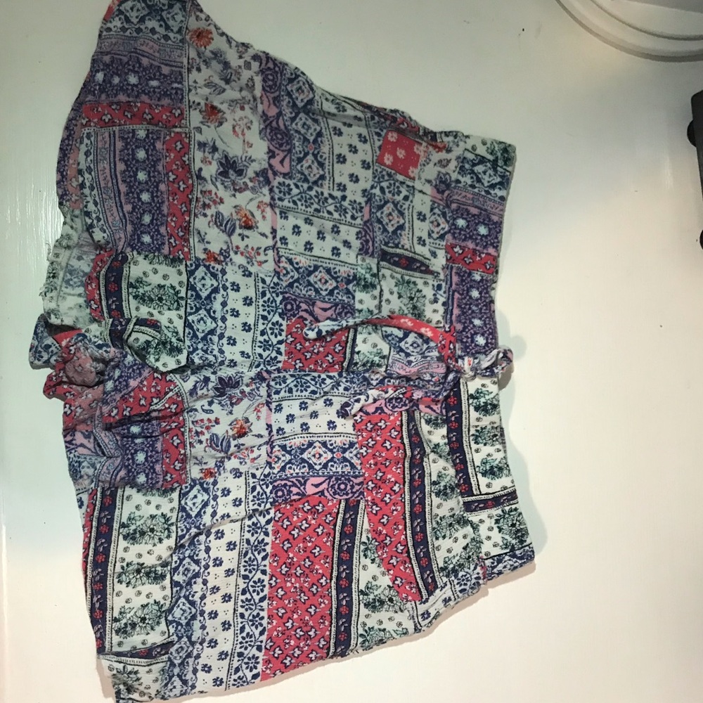 summer floral shorts